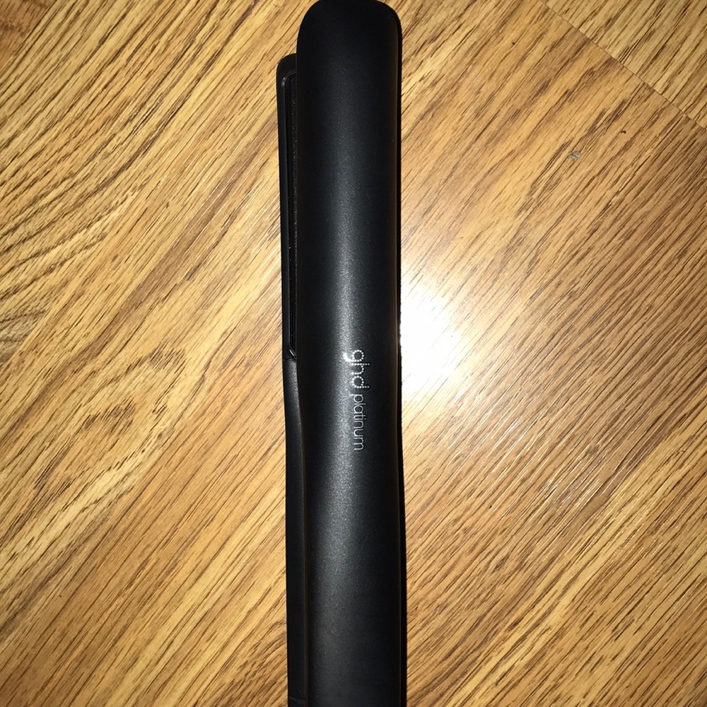GHD PLATINUM